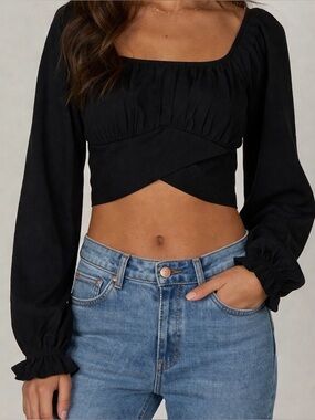 Altar’d State Black Long Sleeve Crossover Crop Top Size M